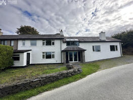 2, Lleiniau Isaf, Prow Llanrug No 70, Caernarfon LL55 2AQ