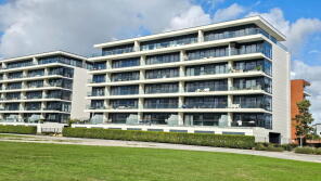 22, Cape Cross House, Kingman Way, Newbury RG14 7GU