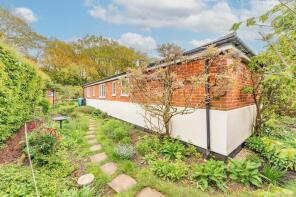 34, The Vale, Norwich NR14 8PL