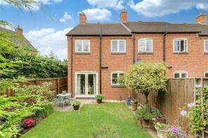 96, Barton Road, Nuneaton CV13 6NB