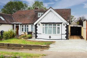 68, Ladbrooke Drive, Potters Bar EN6 1QW