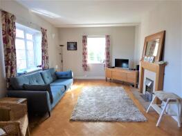 17, Melville Hall, Holly Road, Edgbaston, Birmingham B16 9NJ
