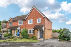 45, Westfields, Ashford TN27 0PW