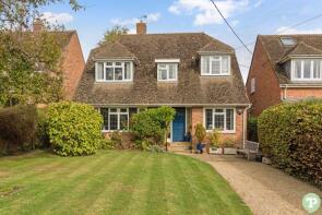 Leafield House, Road Passing Wheatley Park School, Holton, Oxford OX33 1PZ