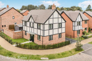 8, Geoffrey Way, Somerford CW12 4YJ