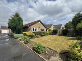 77, Carrfield Road, Barwick In Elmet, Leeds LS15 4HZ