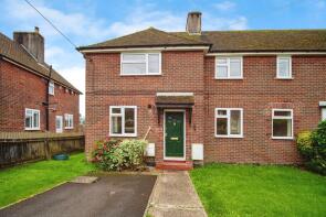 37, Andover Green, Bovington BH20 6LW