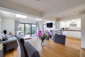 26, St Georges Crescent, Waverton, Chester CH3 7QR
