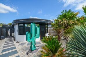 157, Coast Road, Pevensey BN24 6NS
