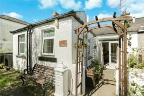 3, Millbank Row, Dreghorn, Irvine KA11 4AE