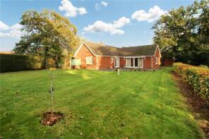 1 Avoca, Lake View Close, Norwich NR9 5SB