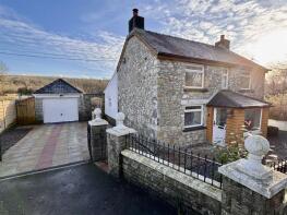 2 Bumble Lodge, Goilan Goch, Bethlehem Road, Llandeilo SA19 6US