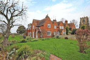 8, Grange Lane, Cople MK44 3TT