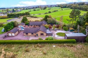 Roshiepots, 11, Lanark Road, Braidwood, Carluke ML8 4PW
