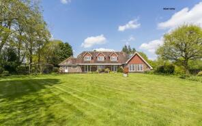 Holmwood Farm, High Street, Wadhurst TN5 7JR