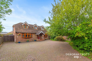 204 Bluebell Cottage, Kent Street, Mereworth, Maidstone ME18 5QW