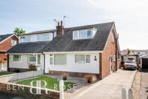 321, Liverpool Road, Walmer Bridge, Preston PR4 5QD