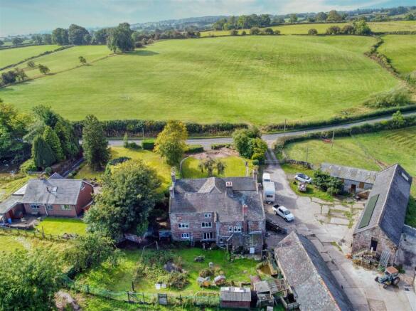 DJI_0946_hdr.jpg