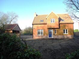 Willow Lodge, Clarkes Lane, Beccles NR34 8HN