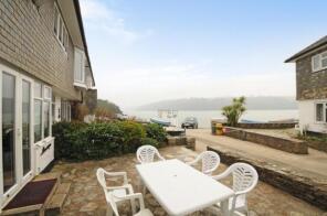 The Moorings Flat L12, The Ferryboat Inn Complex, Helford Passage, Mawnan Smith TR11 5LB