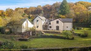 Box Cottage, Road From Bullocks Beech To Yew Tree Cottage, Bradley Hill, Cinderford GL14 2UQ