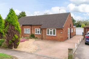 42, Pooleys Lane, Welham Green, Hatfield AL9 7LF