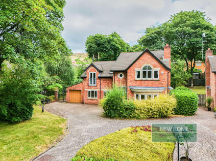 Moorland Fold, Stalybridge, SK15 2SE
