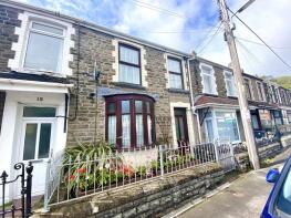 16, School Road, Neath SA10 6JJ