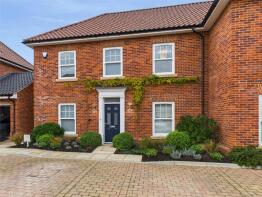 25, Queens Drive, Woodbridge IP12 4FE