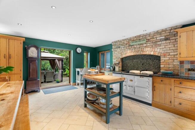 Kitchen / Dining Room