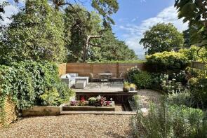 3, Briar Patch, Godalming GU7 2JB