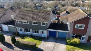 15, Maple Close, Tavistock PL19 9LL