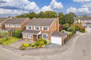 9, Yew Tree Close, Dunstable LU6 2ED
