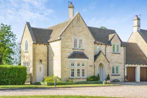 The Old Estate Yard, Down Ampney, Gloucestershire