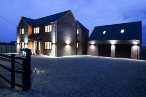 Redfern House, Cants Drove, Wisbech PE13 4HN