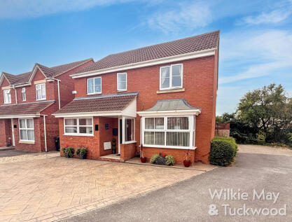 Earls Close, Wembdon, Bridgwater, Somerset