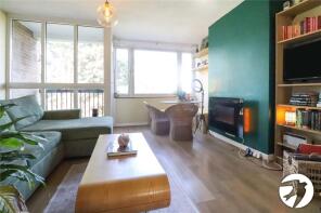 60, Knee Hill Crescent, London SE2 0YN