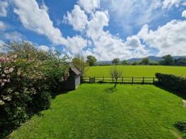 2, Stocks Field, Stocks Hill, Steyning BN44 3DU