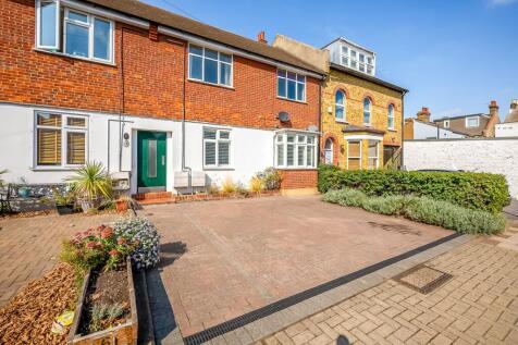 Birkbeck Road, Beckenham, BR3