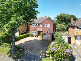 5 Beechlands, Liberty Rise, Addlestone KT15 1NU