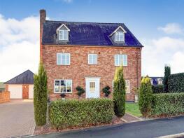 35, Ffordd Spoonley, Llansantffraid SY22 6FB