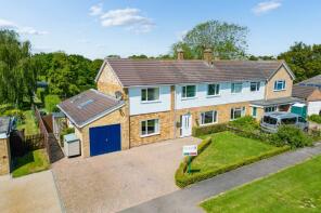 8, Finchs Field, Little Eversden CB23 1HG