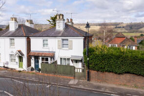 1, Grove Cottages, Guildford Road, Dorking RH4 3QE