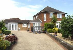 5 Greenacres, Stone Lane, Scunthorpe DN17 3NB