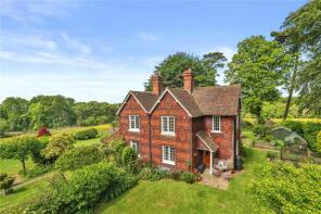 5, Brownings Cottages, Possingworth Lane, Uckfield TN22 5HE