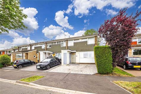 Ryder Close, Bovingdon, Hemel Hempstead, Hertfordshire, HP3
