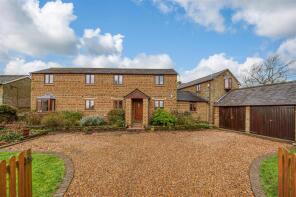 15, School Lane, Towcester NN12 8DU