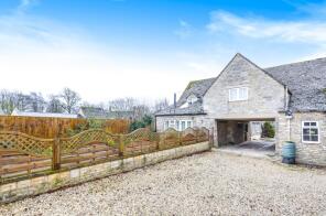 3, Greystones Court, Bampton OX18 2QA