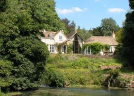 The River House, Norton Road, Malmesbury SN16 0PL