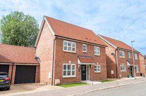 15, Radcliffe Way, Great Leighs, Chelmsford CM3 1FN